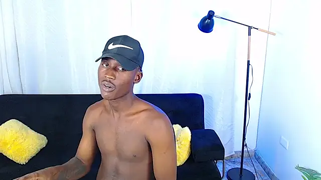 alexaandro18 webcam