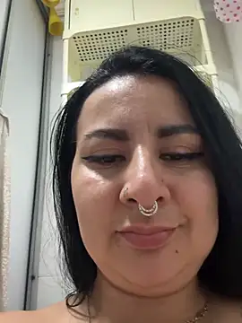 Abril_Luv webcam