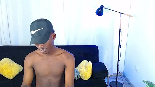 alexaandro18 (M twink) - Make Cumshow or Cum pvt 250