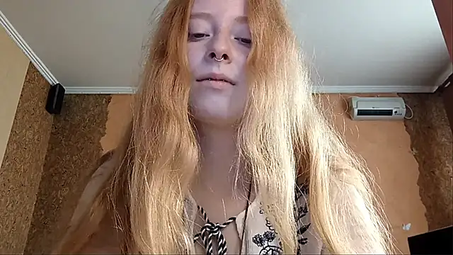 KateVibe_01 webcam