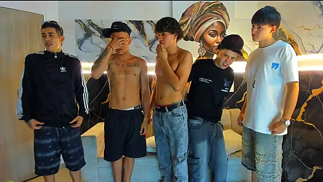 Houseofwarrios webcam