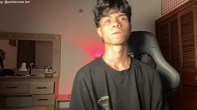 OopsAgain_ webcam