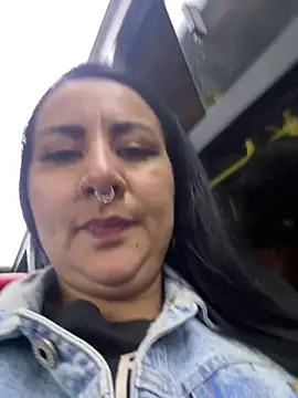 Abril_Luv webcam