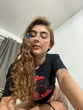 miiabellovic live sex cam