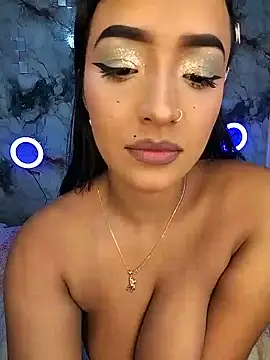 SaharQamar webcam