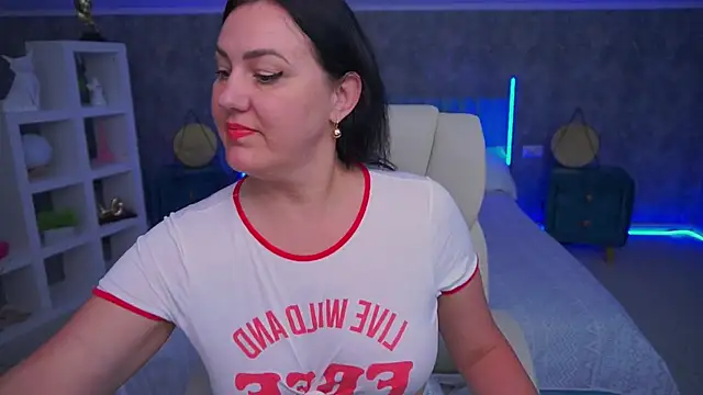VelvetLuck webcam