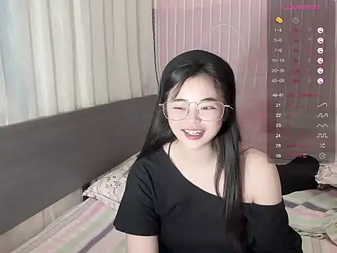 Lili-0521 webcam