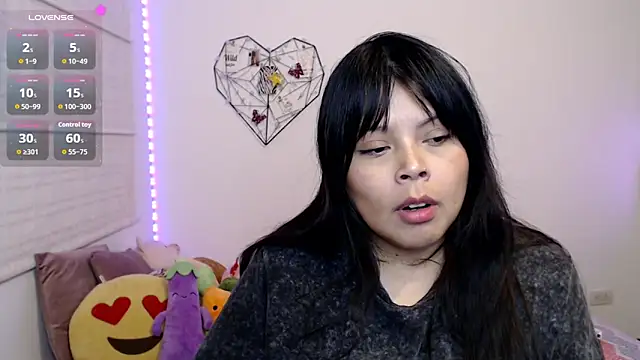 EllieMoonX webcam