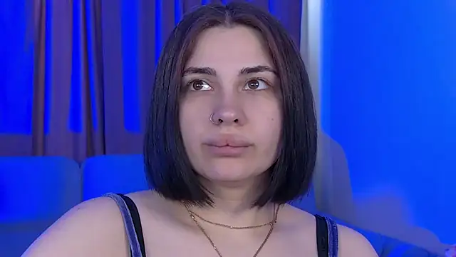 AdrianaToress webcam