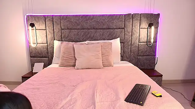 dhalia_lux_ webcam