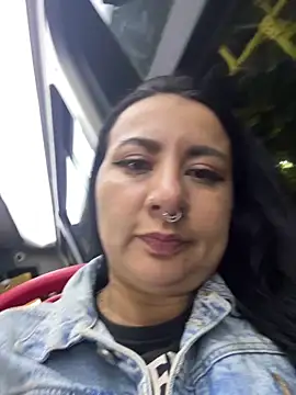 Abril_Luv webcam