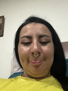 Abril_Luv webcam