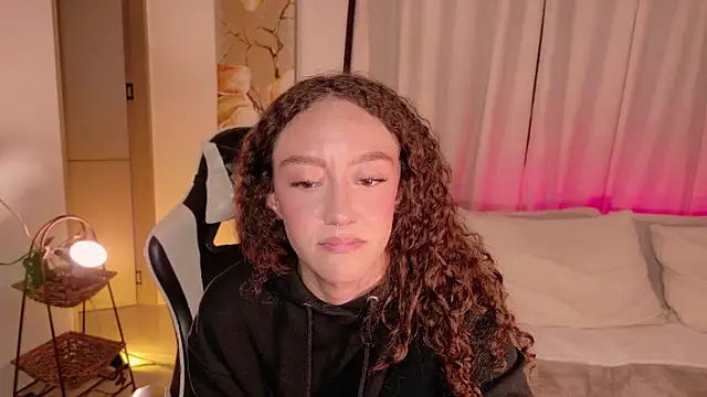 ChloeMoreti webcam