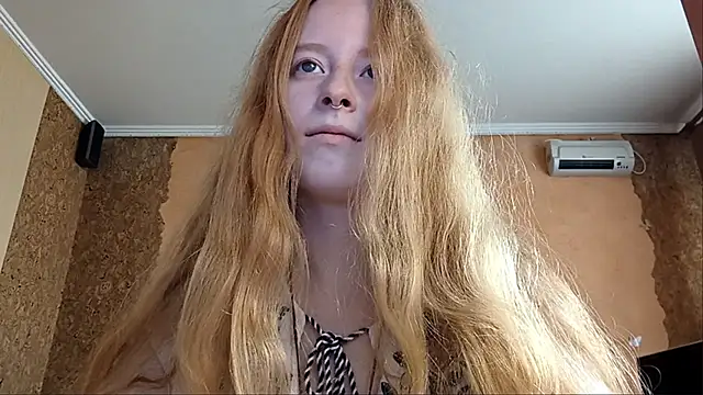 KateVibe_01 webcam