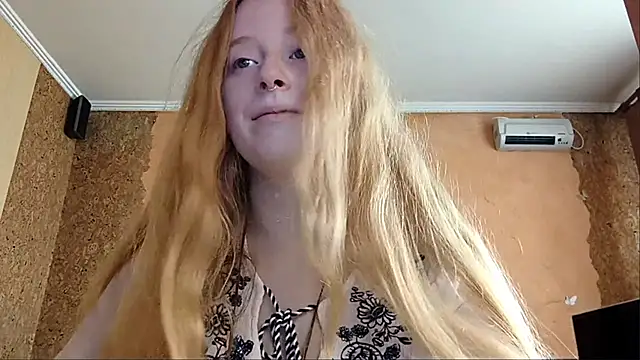 KateVibe_01 webcam