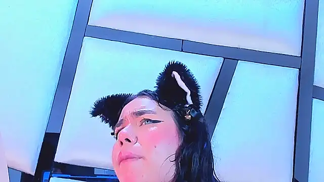 TessaCooper1 webcam