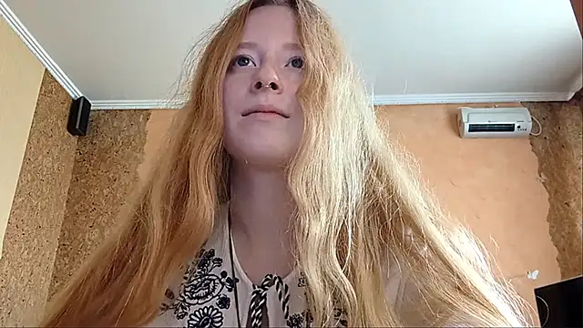 KateVibe_01 webcam