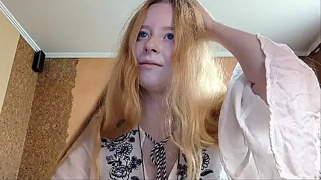 KateVibe_01 webcam