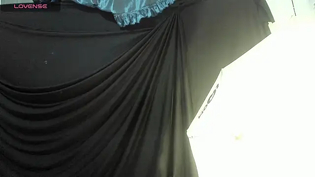 latinaStepmom webcam