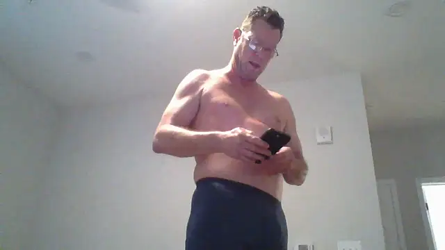 Goldenbear3111 webcam