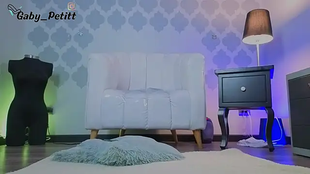 GabyPetit webcam