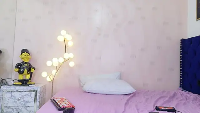 littleebonymommy webcam