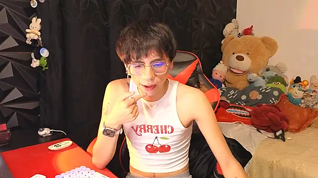 the_princeRed webcam