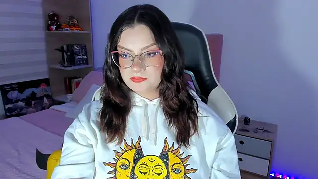 OphelianaRose33 webcam
