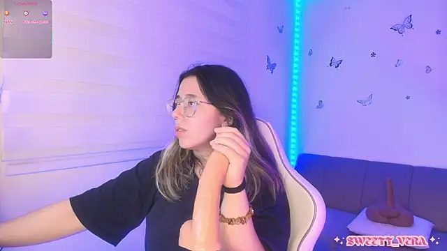 sweettvera webcam
