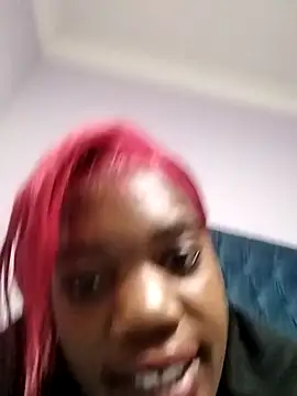 SweetBedroomEyez webcam
