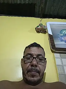 bruno_324278 webcam