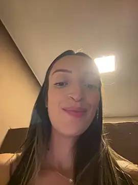 Watch BelleLouiseVp live on EroticFlix - High definition streams