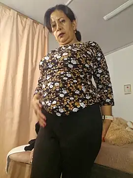 christy_ant webcam