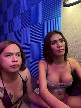 Iaota67 - Trans webcam sex chat