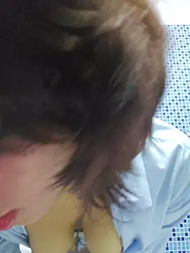 Kitty_San_xXx webcam