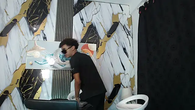 GOLDEN_2026 webcam