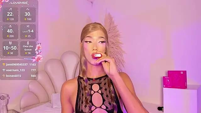 SelenaRogers webcam