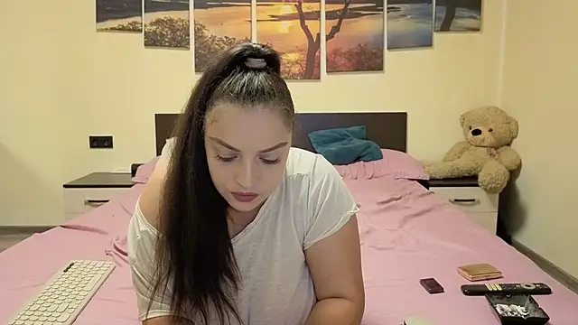 adelline webcam
