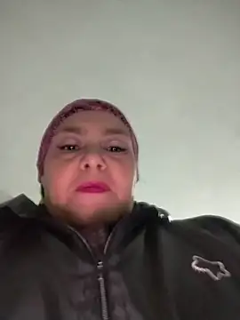 Natasha_miilf webcam