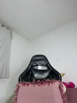 Miaa_love6969 webcam