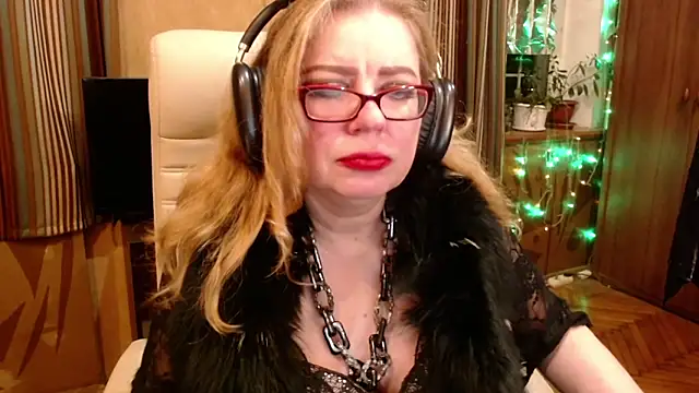 Miss_Tress webcam