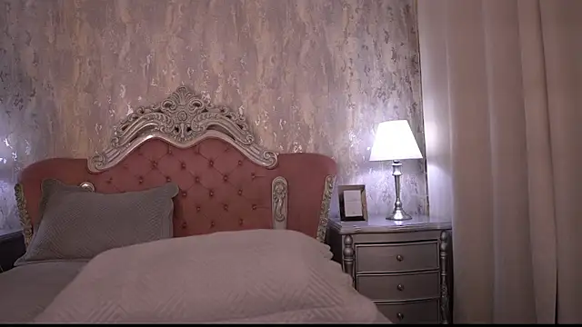 AngelineConnor webcam