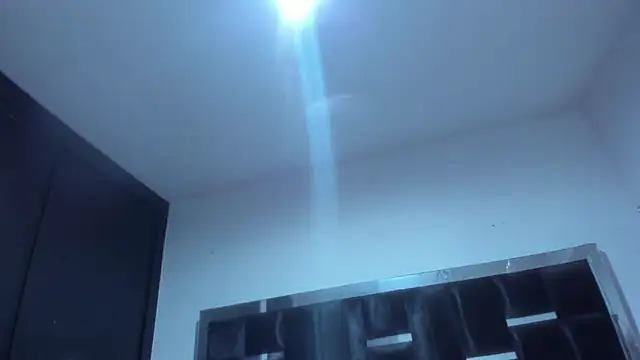 DANITENDER555 webcam