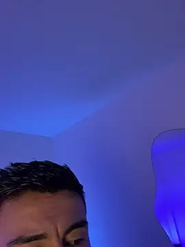 Watch Chris_Clarck live on EroticFlix - High definition streams