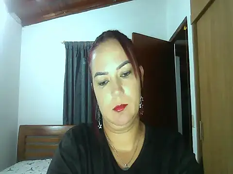 roja_tentacion - Roja_tentacion's free webcam - UK Sex Cams