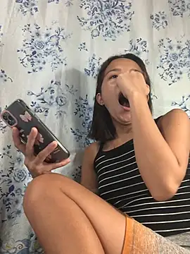 Asianpinay_Skinny1818 webcam