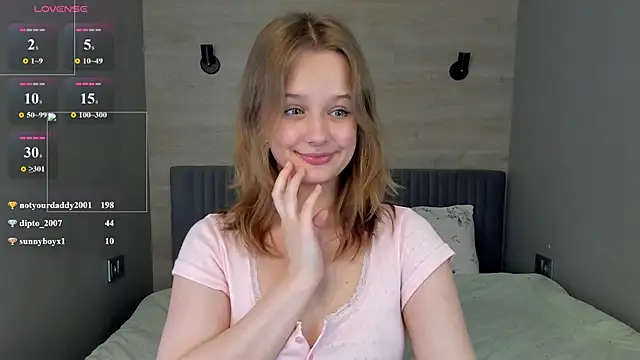 Mary_Phoenix webcam