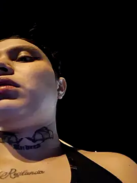 nika_1327 webcam
