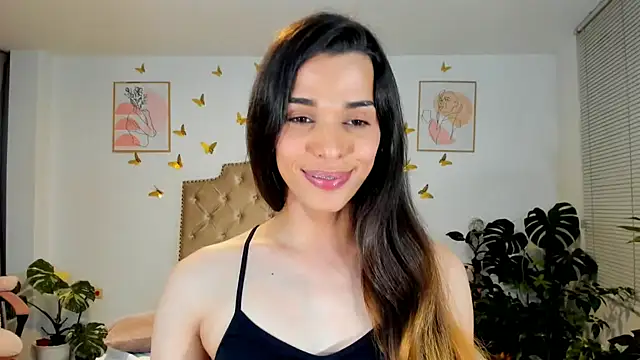 bella_grego webcam