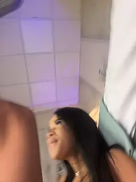 Watch EmmaExoticaXXX live on EroticFlix - High definition streams